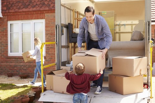 Man With Van Kenley helping with a local move