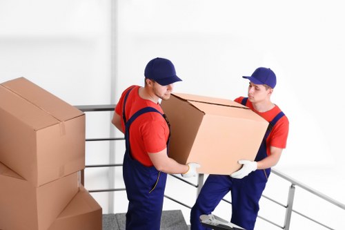 Moving van service for residential and business moves in Kenley
