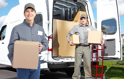 Professional moving support for homes and small businesses in Kenley