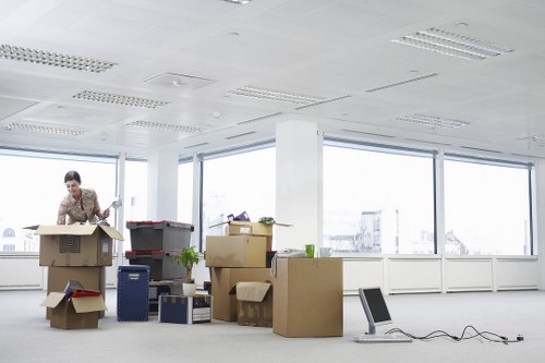 Local removals team planning access for a Kenley property move