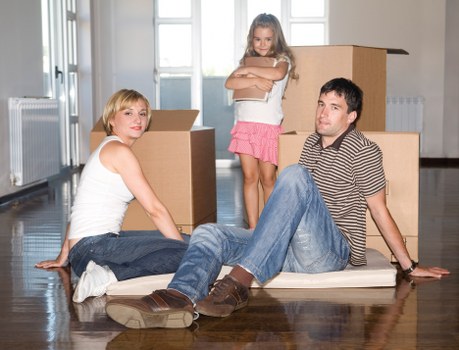 Careful loading support for household items at a Kenley property